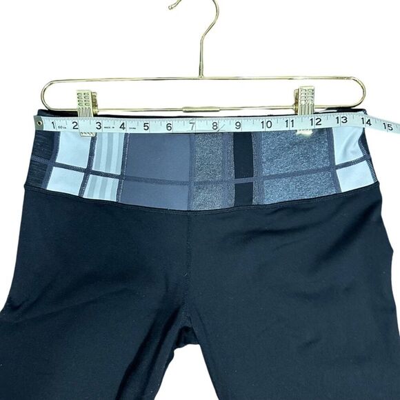 Lululemon Grove Cropped Pants Women's 8‎ Black Gray Stretch Breathable Yoga - Picture 6 of 7